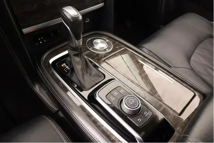 $37208 : Nissan Armada 2023 4x2 Plati image 9