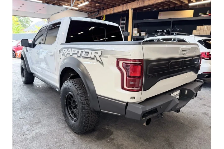 $32500 : 2018 FORD F150 SUPERCREW CAB image 10
