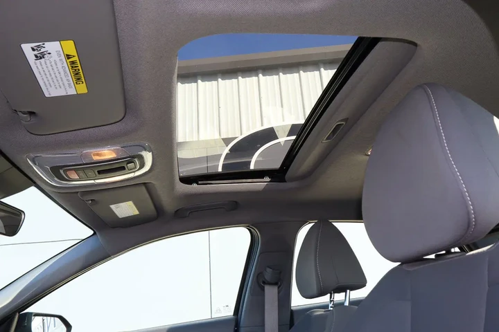 $20288 : 2025 Elantra SEL Convenience image 8