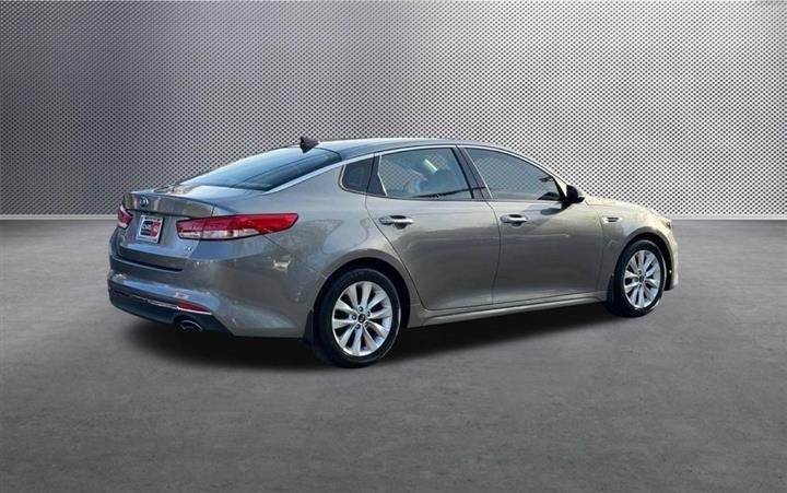 $15097 : 2016 Optima EX image 7