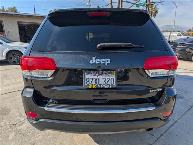 2015 Grand Cherokee Limited 2 image 5