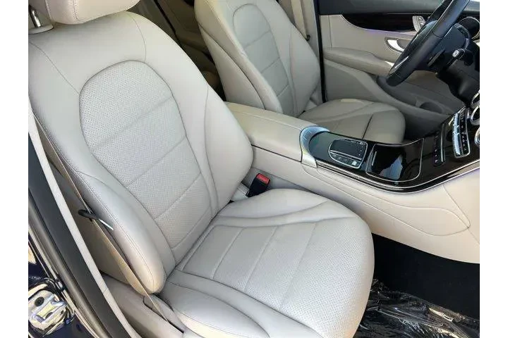 $22188 : Mercedes-Benz GLC 2022 GLC 3 image 10