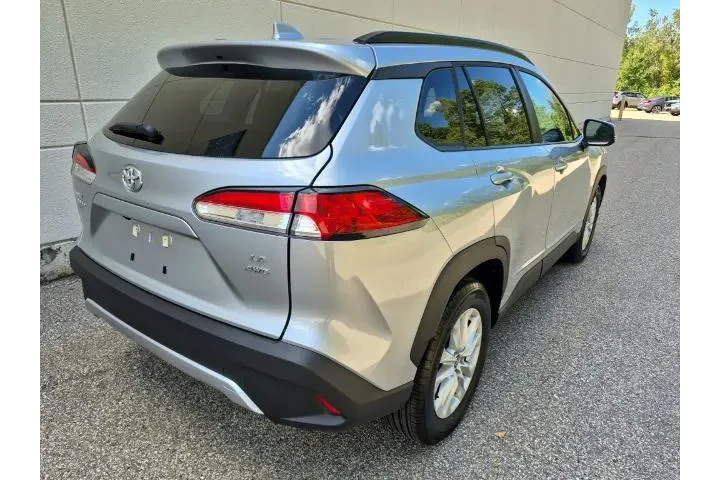 $26266 : Toyota Corolla Cross 2024 AW image 7