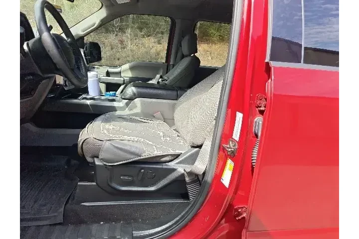 $20990 : Ford F-150 2020 4x4 Lariat 4 image 8