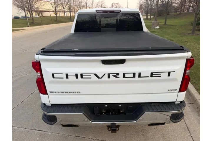 $27997 : 2019 Silverado 1500 LTZ image 6