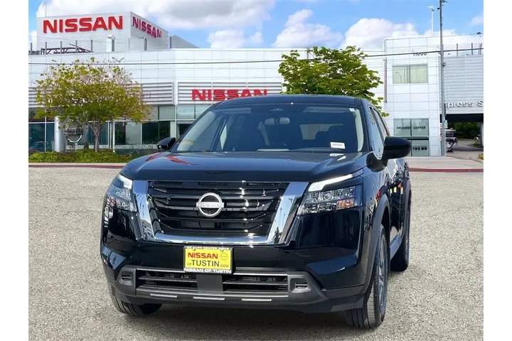$38475 : Nissan Pathfinder 2025 S 4dr image 6