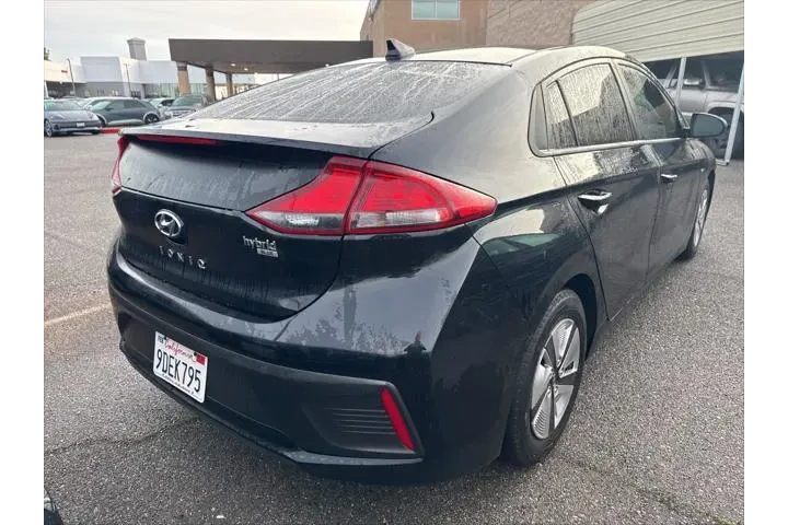 $10117 : Hyundai IONIQ Hybrid 2019 Bl image 5
