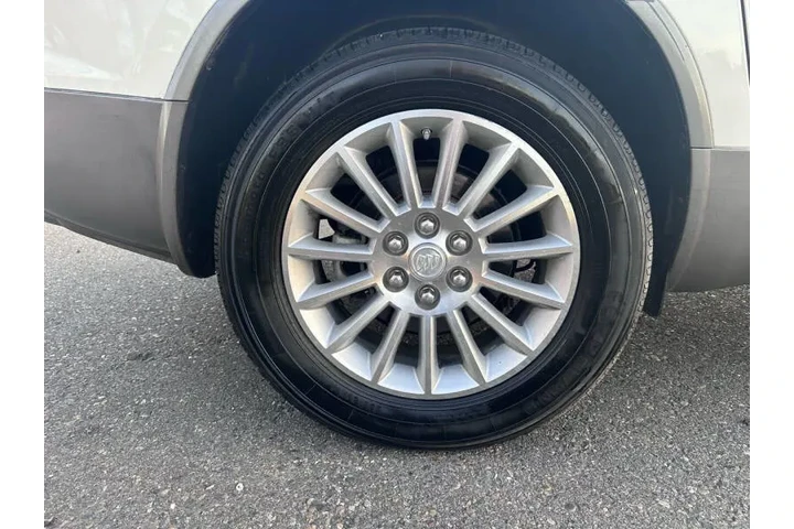 $9500 : 2008 Enclave CXL image 7