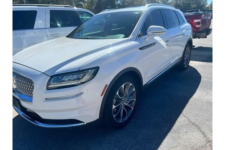 $36750 : Lincoln Nautilus 2023 Reserv image 1