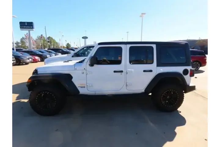 $16911 : Jeep Wrangler Unlimited 2018 image 6