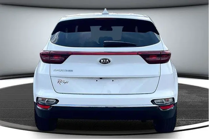 $18500 : Kia Sportage 2021 AWD LX 4dr image 5