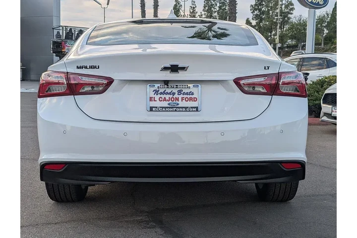 $23738 : Chevrolet Malibu 2024 LT 4dr image 9