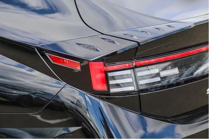 $29991 : Hyundai SONATA Hybrid 2024 L image 10
