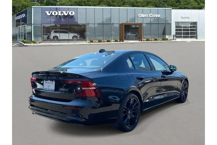 $33000 : Volvo S60 2023 AWD B5 Plus B image 3