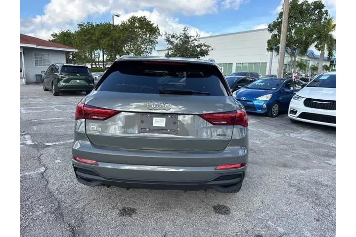 $31988 : Audi Q3 2025 AWD quattro S l image 4