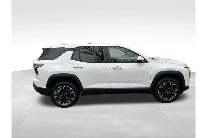 $25931 : Chevrolet Equinox 2025 LT 4d image 5