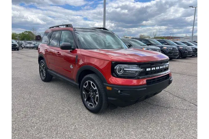 $27425 : Ford Bronco Sport 2023 AWD O image 3