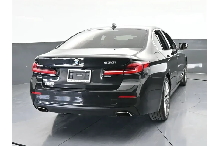 $23996 : BMW 5 Series 2022 530i 4dr S image 5