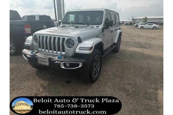 $39187 : Jeep Wrangler 2023 4x4 High image 2