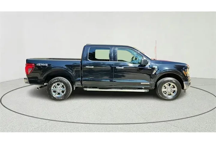 $37304 : Ford F-150 2024 4x4 XLT 4dr image 2