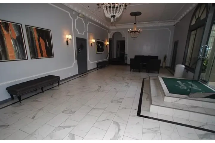 $1450 : 3835 W 8th St, LOS ANGELES, CA image 3