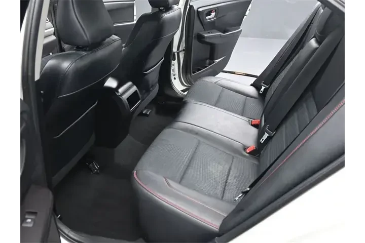 $11406 : Toyota Camry 2015 SE 4dr Sed image 7