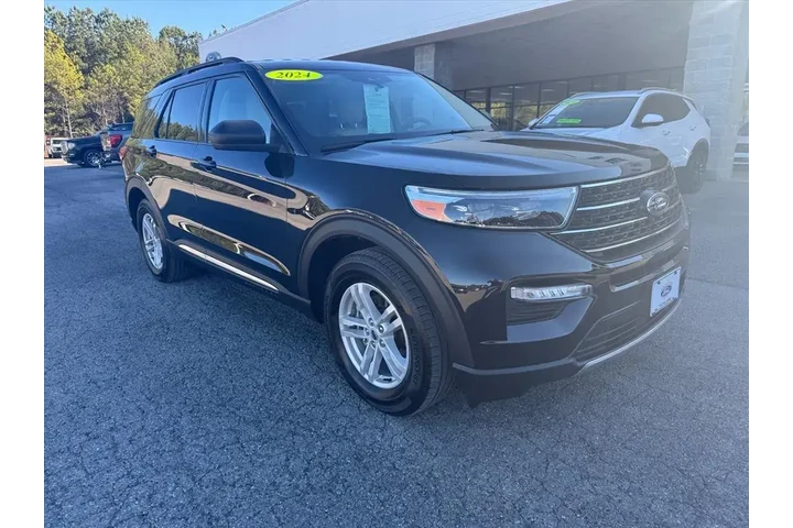 $29991 : Ford Explorer 2024 XLT 4dr S image 2