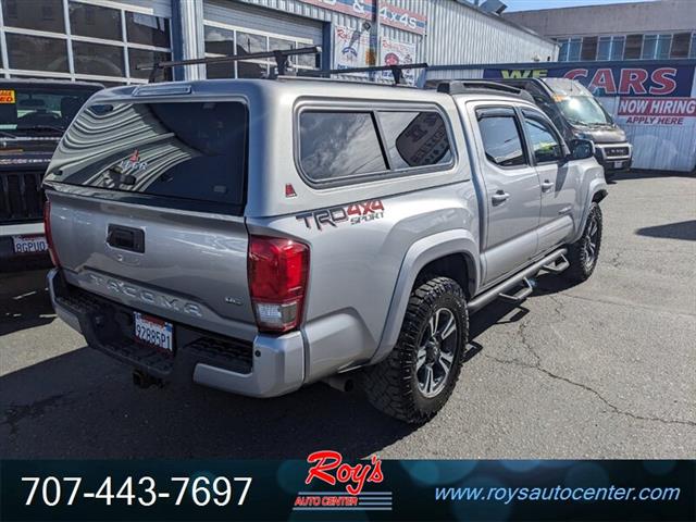 $27995 : 2017 Tacoma SR V6 4WD Truck image 10