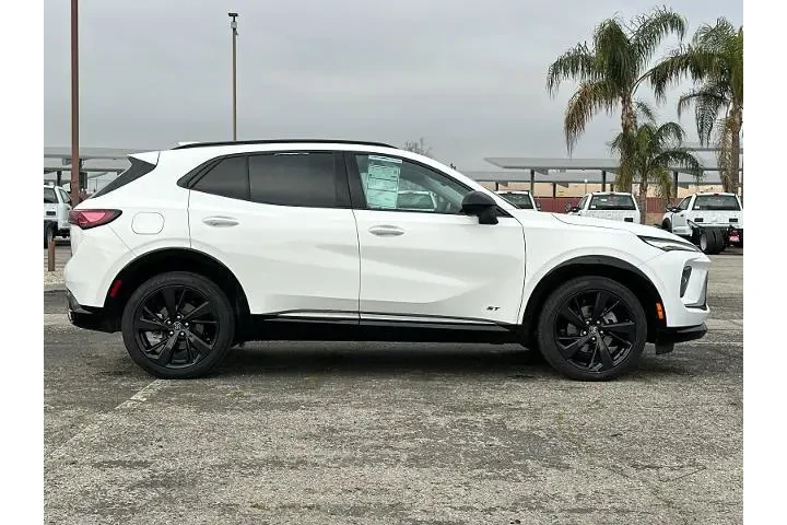 $32990 : Buick Envision 2025 AWD Spor image 2