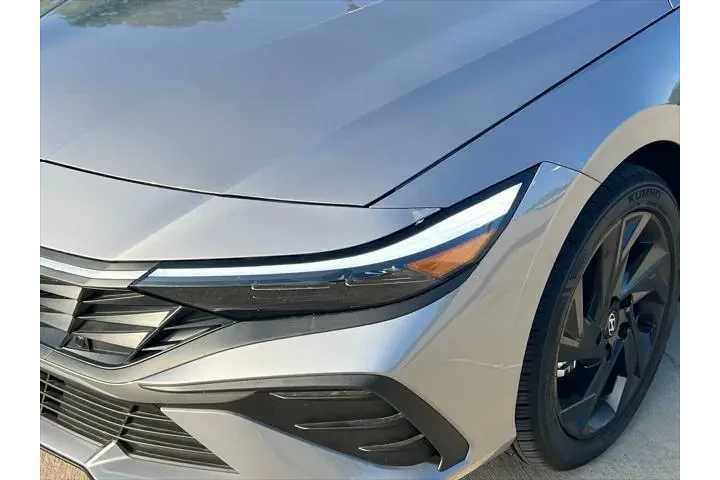 $22999 : Hyundai ELANTRA 2026 SEL Spo image 4