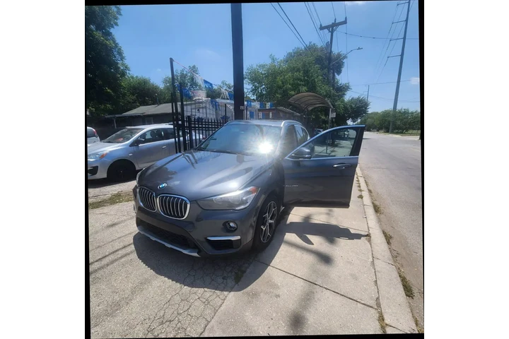 $9995 : 2016 BMW X12016 BMW X1 image 5