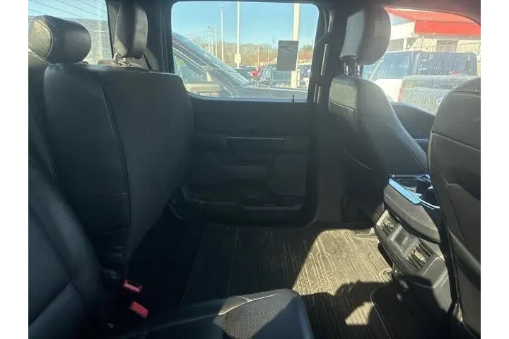 $38363 : Ford F-150 2024 4x4 STX 4dr image 5