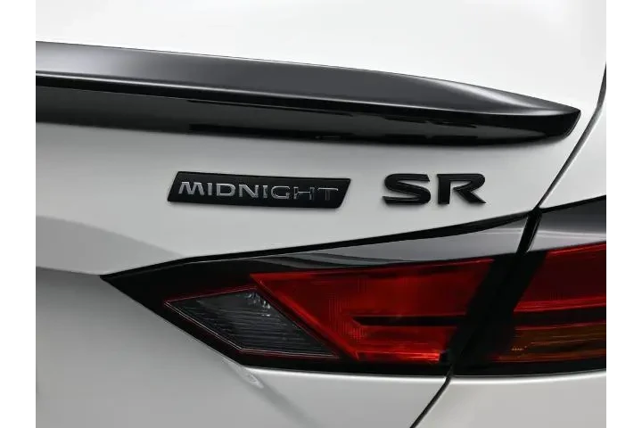 $20991 : Nissan Altima 2022 2.5 SR 4d image 5