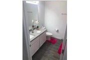 $650 : Habitación Disponible thumbnail