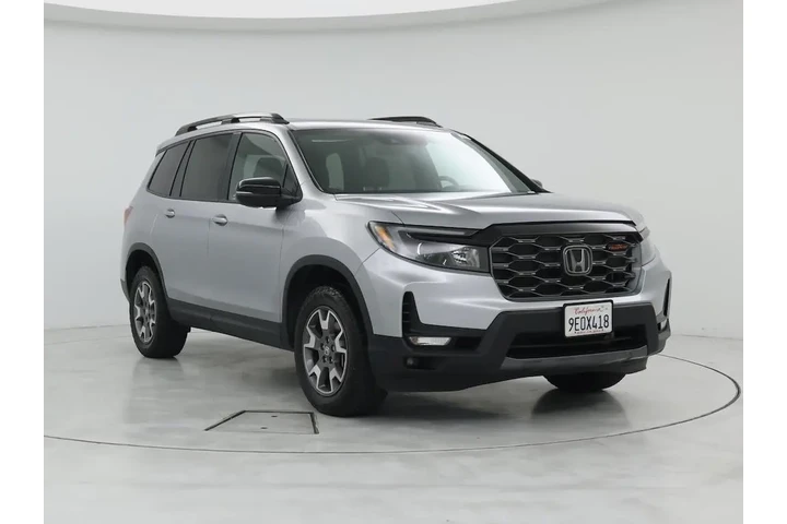 $32998 : Honda Passport 2023 AWD Trai image 1