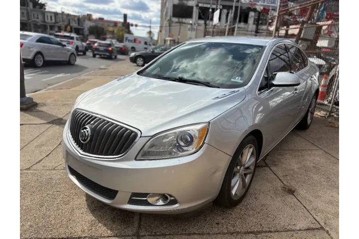 $7495 : 2013 Verano Convenience Group image 4