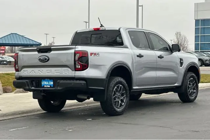 $35995 : Ford Ranger 2024 4x4 XLT 4dr image 2
