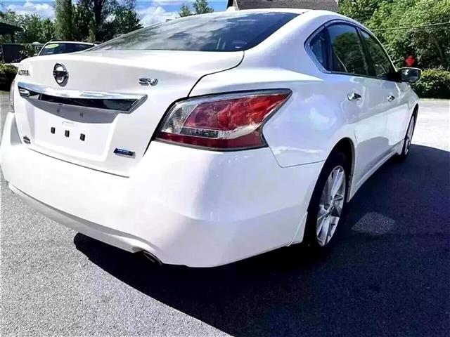 $10995 : 2014 Altima 2.5 SV image 7