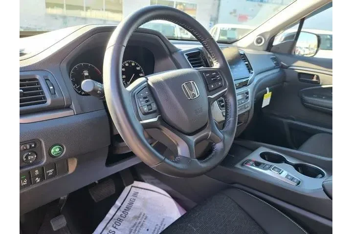 $34672 : Honda Ridgeline 2025 AWD Spo image 9