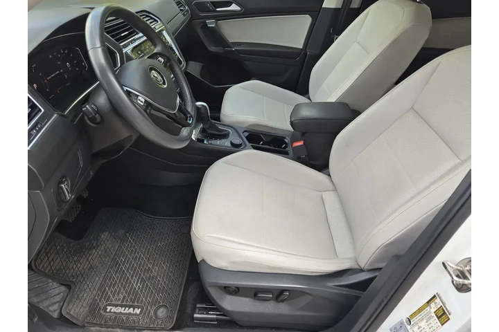 Volkswagen Tiguan 2020 AWD S image 9