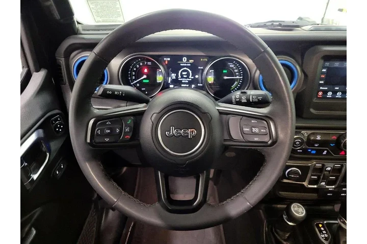 $27998 : Jeep Wrangler 2023 4x4 Willy image 10