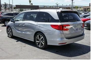 $27198 : Honda Odyssey 2019 Elite 4dr thumbnail