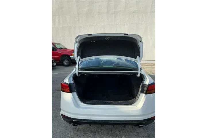 $20788 : Nissan Altima 2024 2.5 SR 4d image 10