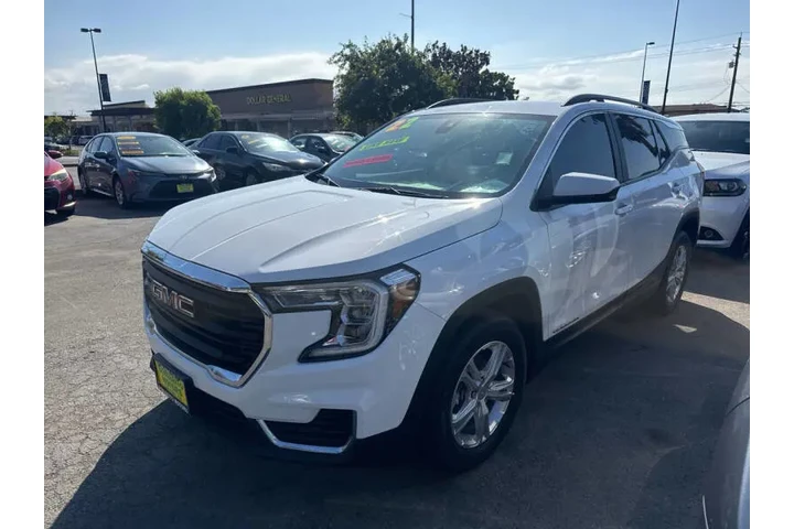 $22999 : 2021 GMC Terrain SLE image 2