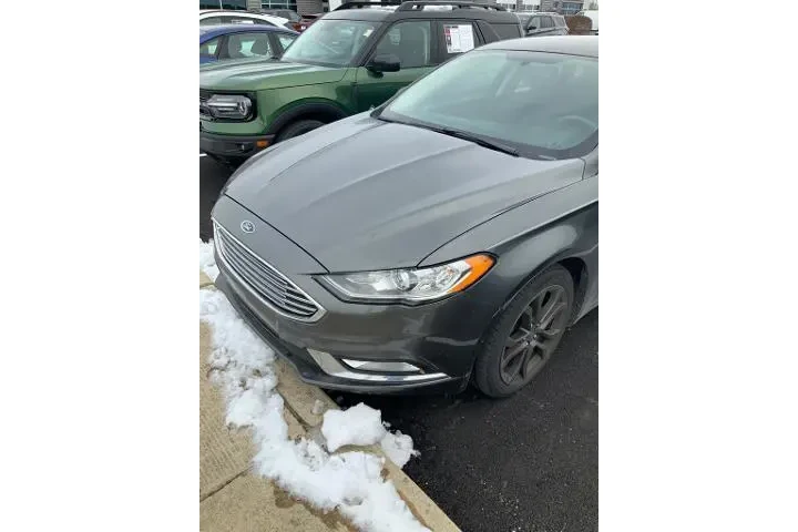 $12209 : Ford Fusion 2018 S 4dr Sedan image 8