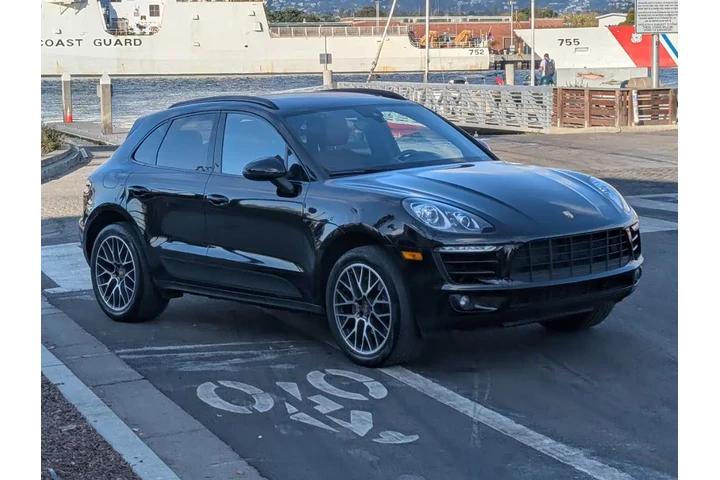 $24988 : 2018 Macan S image 4