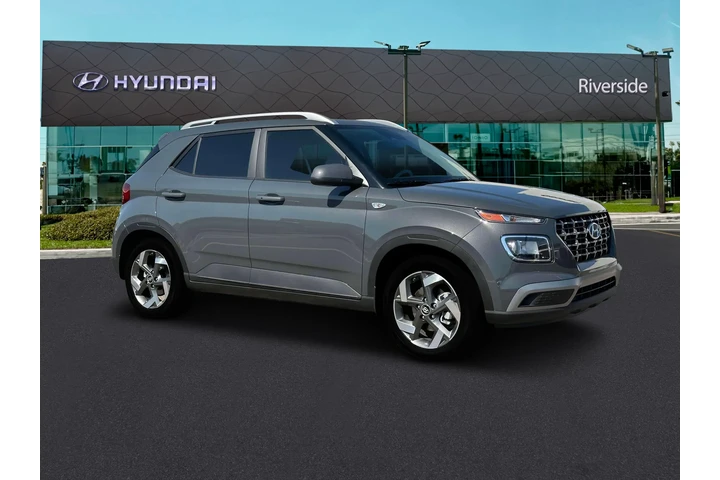 $20991 : Hyundai VENUE 2025 SEL 4dr C image 10
