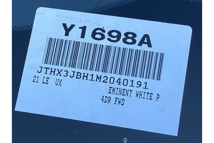 $24991 : Lexus UX 200 2021 4dr Crosso image 4