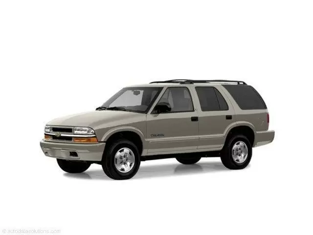 2004 Blazer LS SUV V-6 cyl image 1