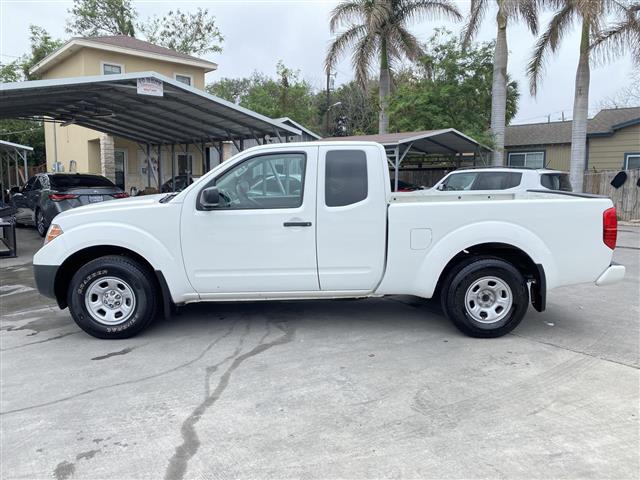 $12950 : 2018 NISSAN FRONTIER KING CAB image 9